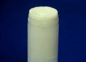photo of home-made coconut oil deodorant
