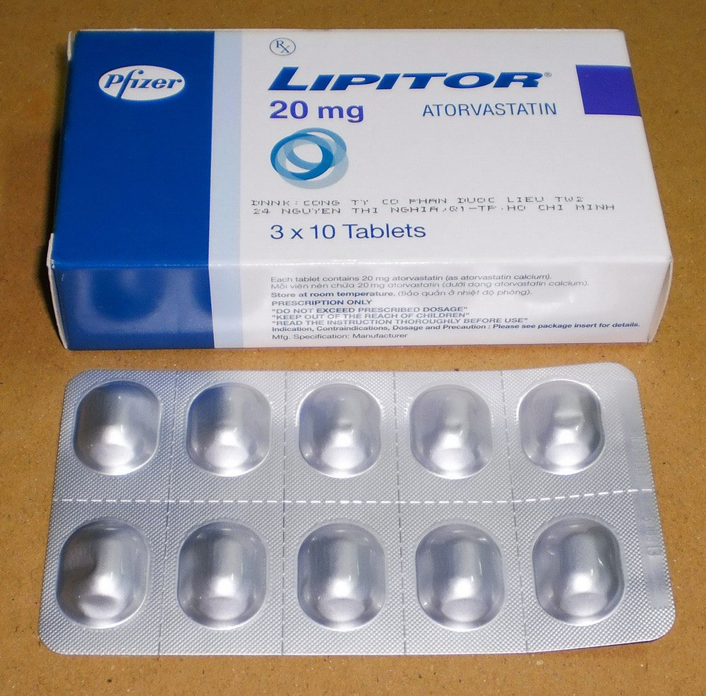 Как принимать таблетки аторвастатин. Аторвастатин 20 мг Пфайзер. Аторвастатин статин.