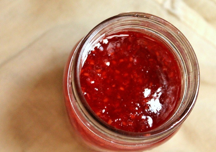 Fermented-Raspberry-Sauce-top
