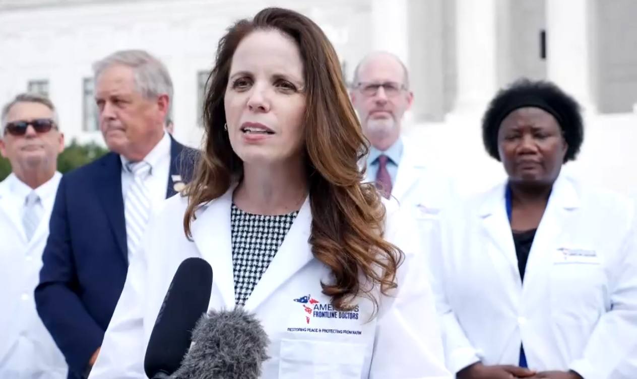 “Nobody Needs to Die” – Frontline Doctors Storm D.C. Frontline-Doctors