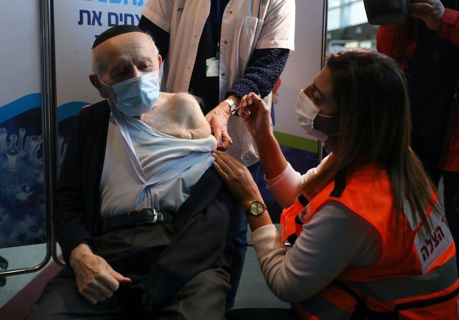 [Image: Israel-Senior-Pfizer-injection.jpg]