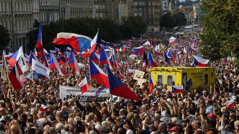 Prague protests2